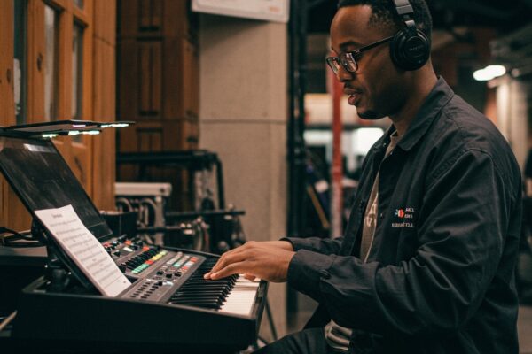 Artist Nova Launches 'SoundSpectrum' EduTech Platform with $15M Seed Funding, Democratizing Music Education